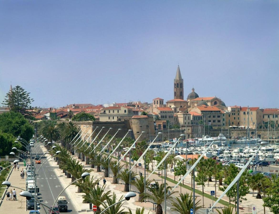 B&B Lamarina Alghero Bagian luar foto